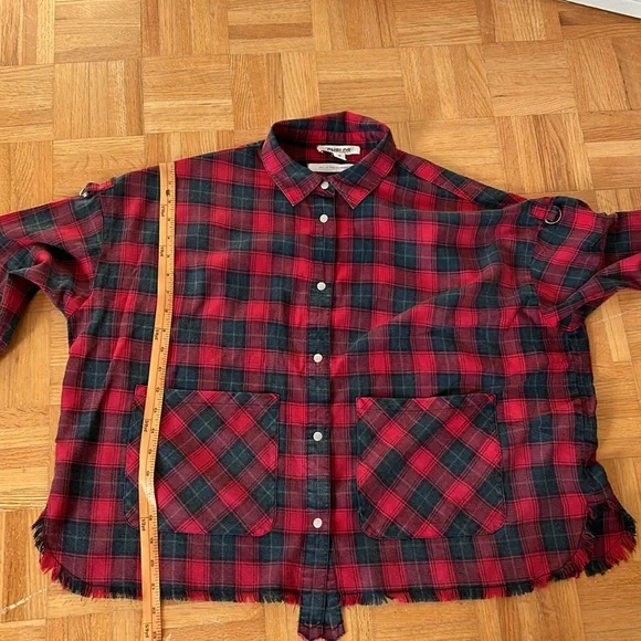 CHRLDR - Picture 2 of 12